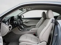 Mercedes-Benz C 300 Cabriolet — interior