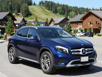 Mercedes-Benz GLA — frente