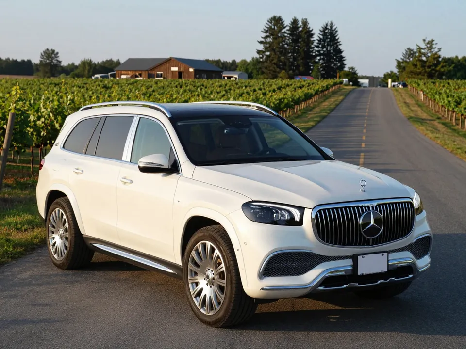 Mercedes-Benz Maybach GLS 600 — car rental in Toronto
