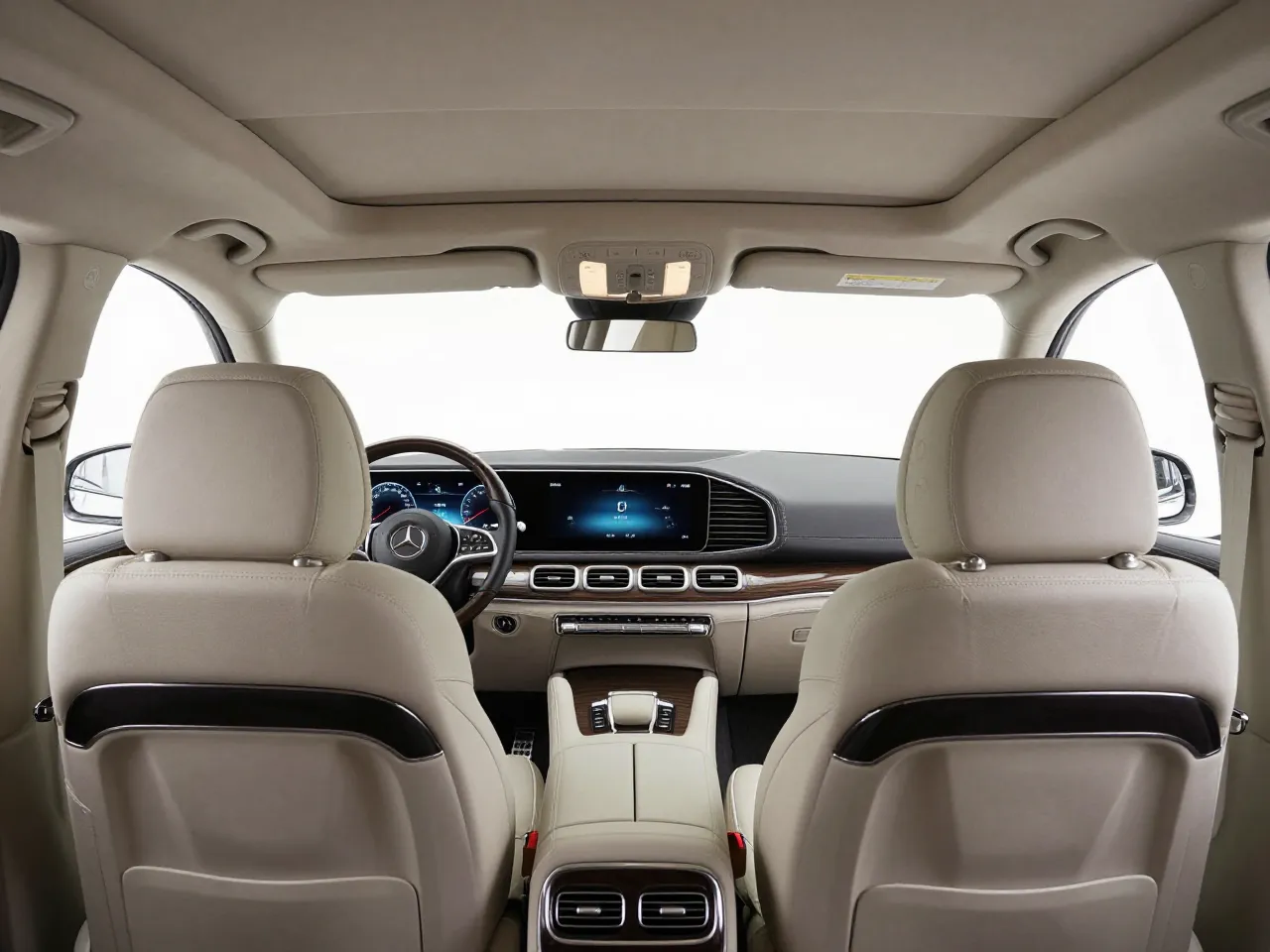 Mercedes-Benz Maybach GLS 600 — interior