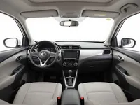 Nissan Kicks — interior