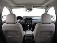 Nissan Rogue — Innenraum