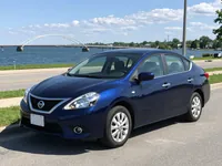Nissan Versa — 전면