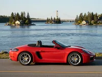 Porsche 718 Boxster — 侧面