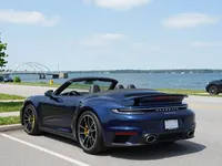 Porsche 911 Turbo S Cabriolet — anteriore