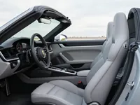 Porsche 911 Turbo S Cabriolet — interni