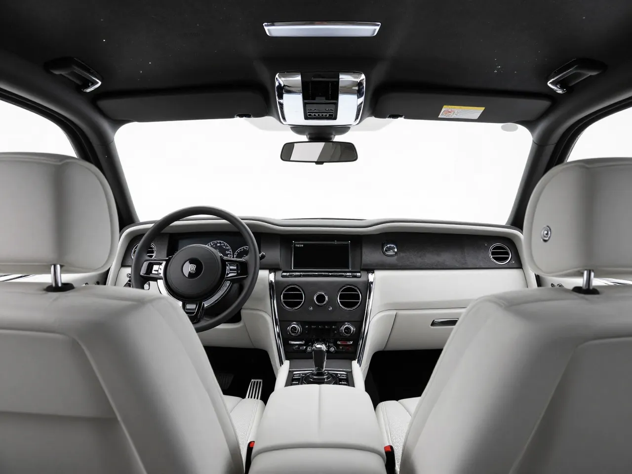 Rolls-Royce Cullinan — 실내