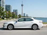Toyota Camry — lateral
