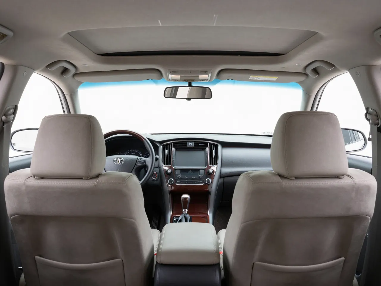 Toyota Crown — interni