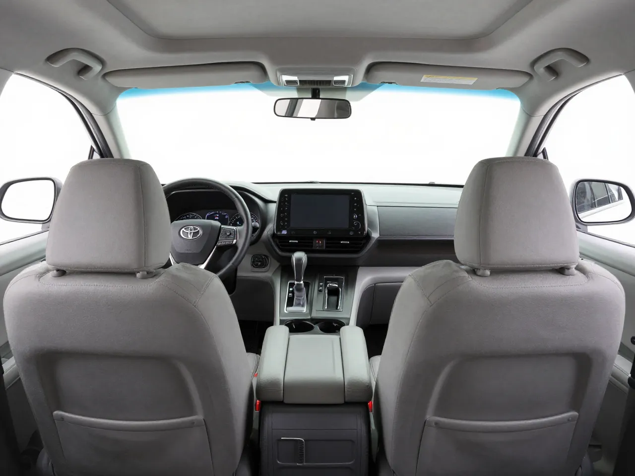Toyota Sienna — interior