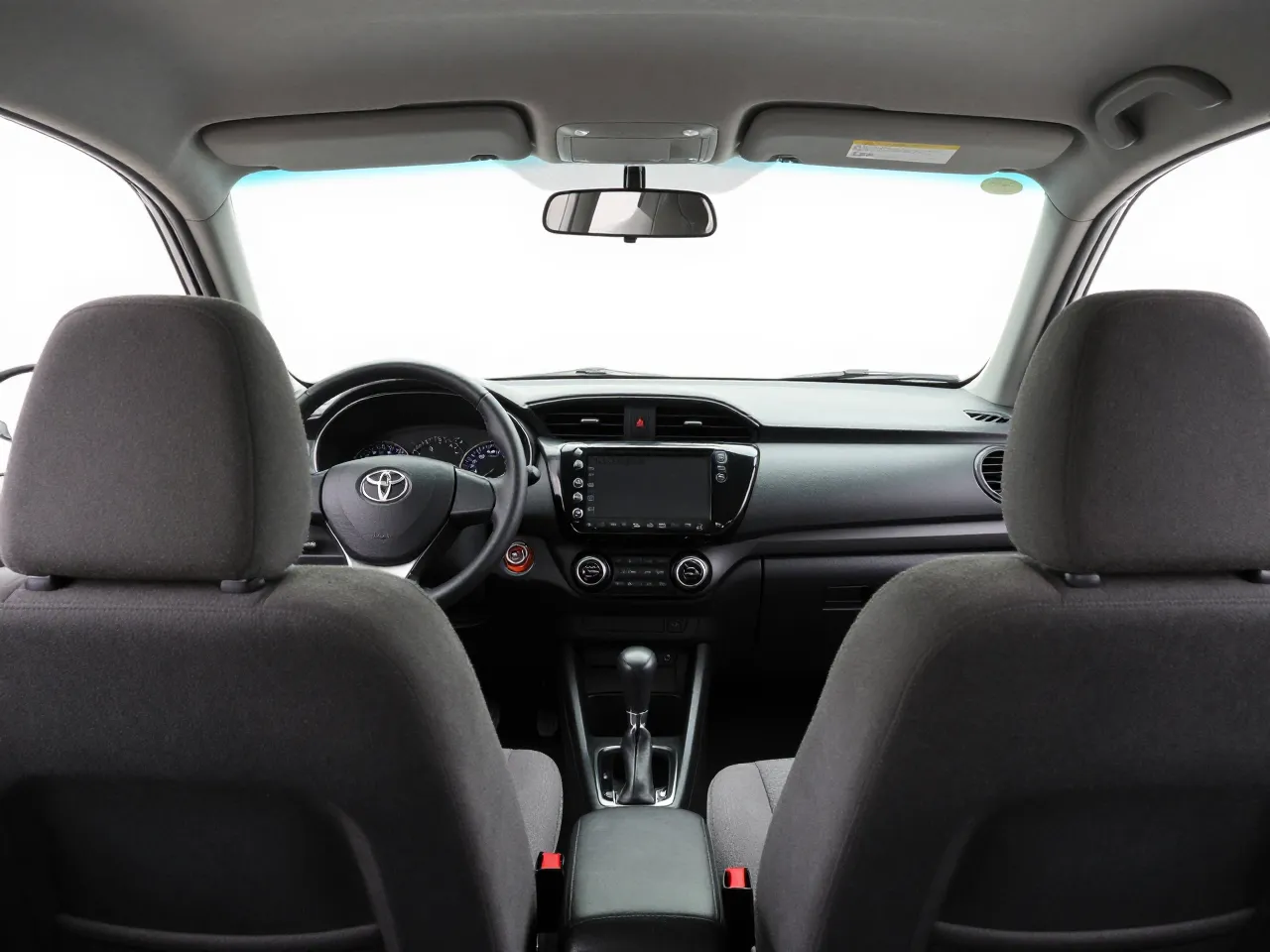 Toyota Yaris — intérieur