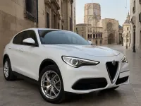 Alfa Romeo Stelvio — voorzijde