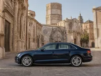 Audi A4 — side