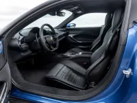 Ferrari 296 GTS — Innenraum