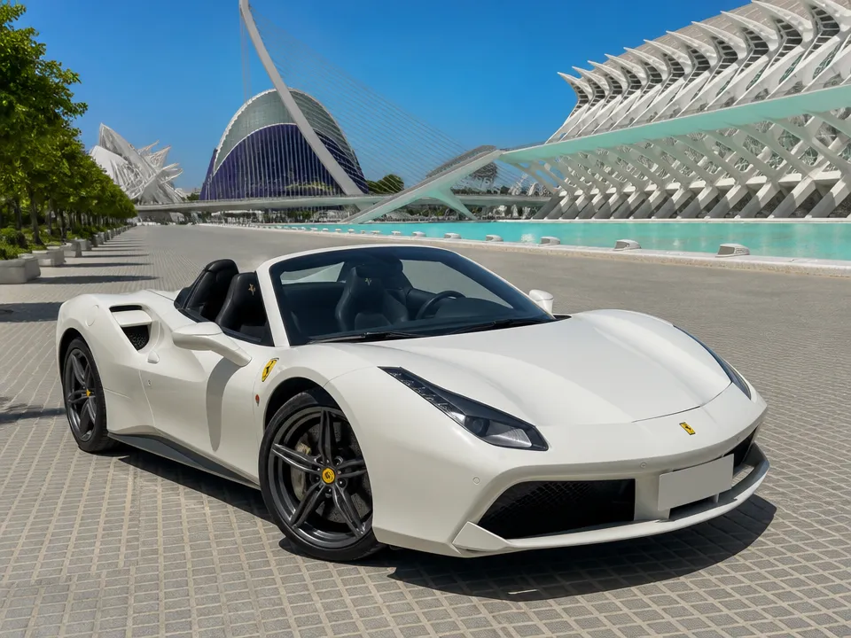Ferrari 488 Spider — alquiler de autos en Valencia