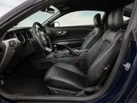 Ford Mustang GT — intérieur