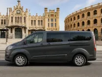 Ford Tourneo Custom — seitlich