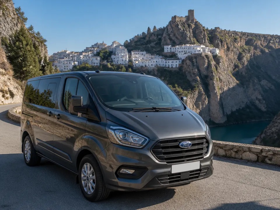 Ford Transit Custom — alquiler de autos en Valencia