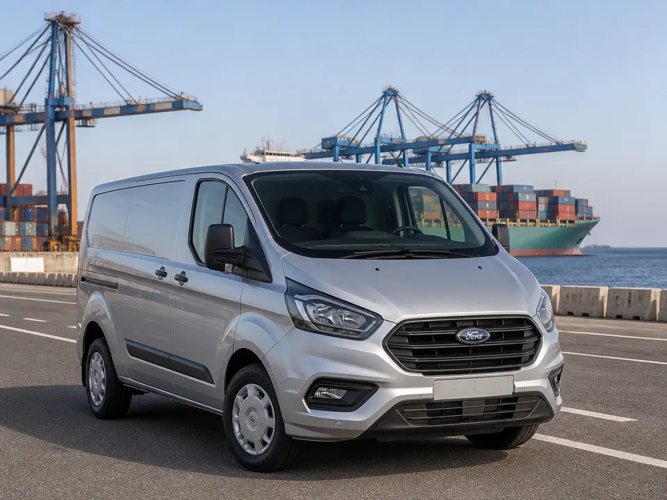 Ford Transit — alquiler de autos en Valencia