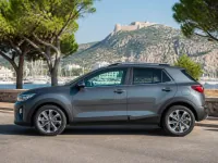 Kia Stonic — laterale