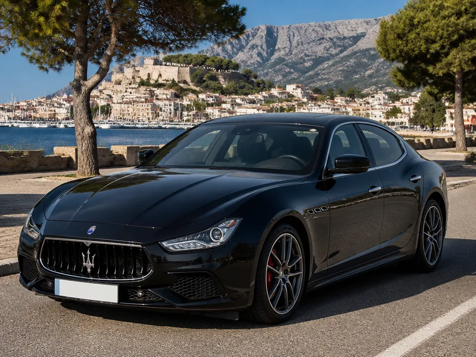 Maserati Ghibli SQ4 — car rental in Valencia
