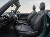 Mini Cooper Convertible — interior