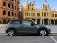 Mini Cooper — side