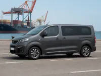Peugeot Traveller — seitlich