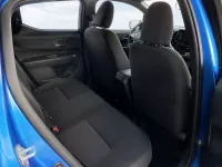 Toyota C-HR — interior