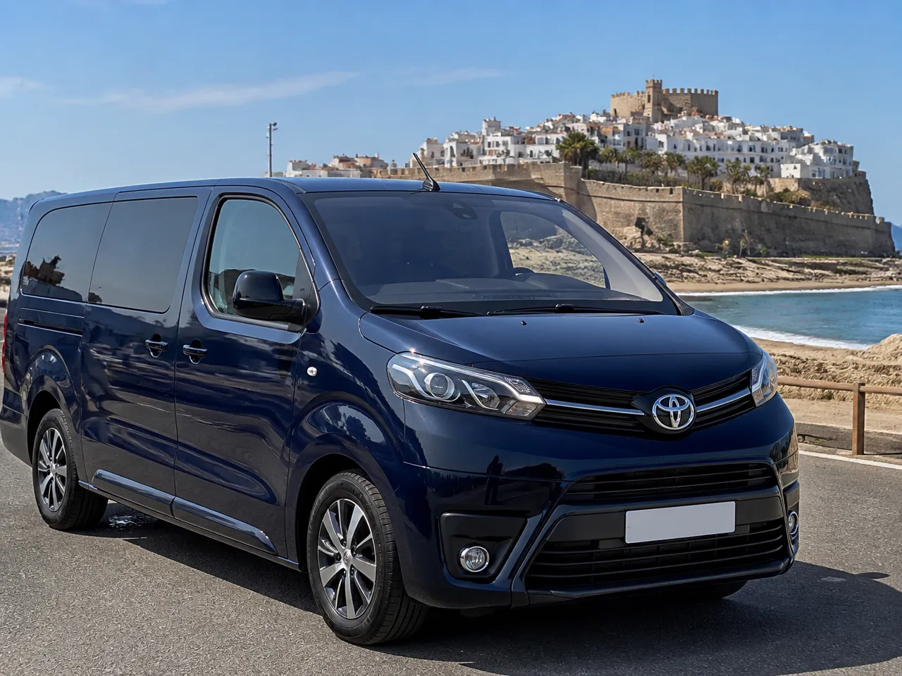 Toyota Proace Verso — front