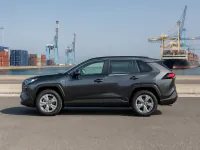 Toyota RAV4 — seitlich