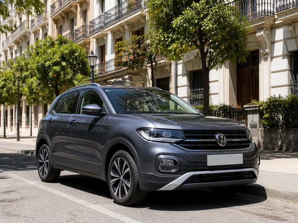 Volkswagen T-Cross — alquiler de autos en Valencia