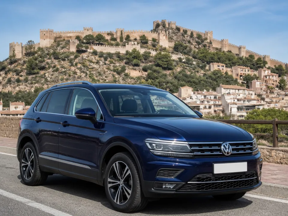 Volkswagen Tiguan — alquiler de autos en Valencia