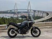 Honda NX500 — profil