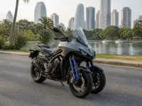Yamaha Niken — 전면