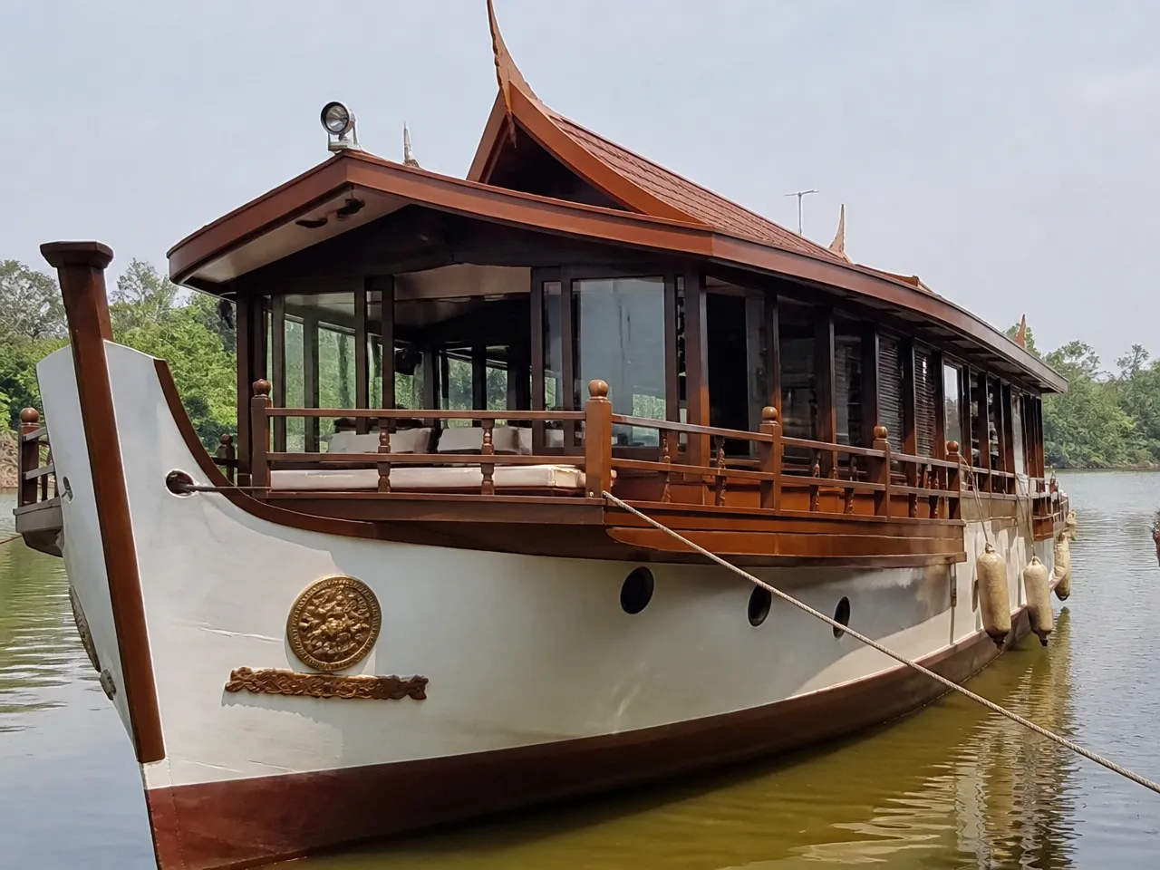 Traditional Thai rice barge — सामने