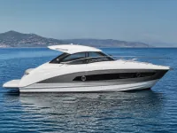 Bénéteau Gran Turismo 32 — laterale
