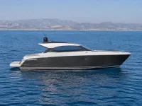 Falcon 520 — seitlich