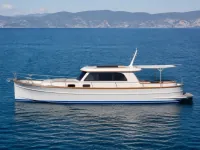 Menorquin Yachts Llevant 39 — seitlich