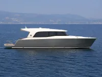 Trisac Marine Ecomariner 49 — seitlich