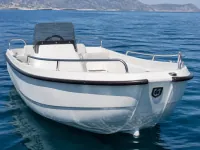 Whaly 435 — спереди