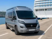 Dreamer Camper Five — frontal