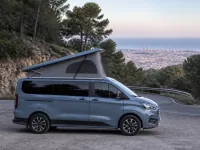 Ford Nugget Plus — laterale