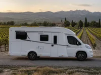 McLouis Glamys 320 — seitlich