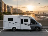 McLouis Lagan 210 — seitlich