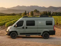 Randger R560 4x4 — seitlich