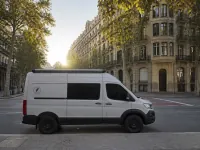 The Feather Van Nomad4 — 侧面