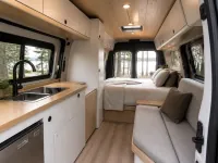 The Feather Van Nomad4 — 细节
