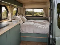 The Feather Van Original — detail