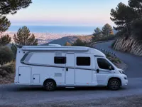 Weinsberg 650 MF — side